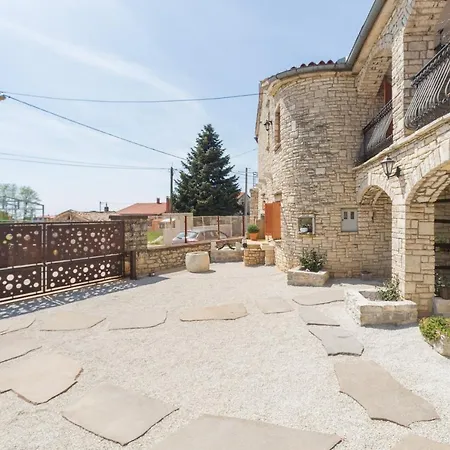 Apartman Charming Alba Premium